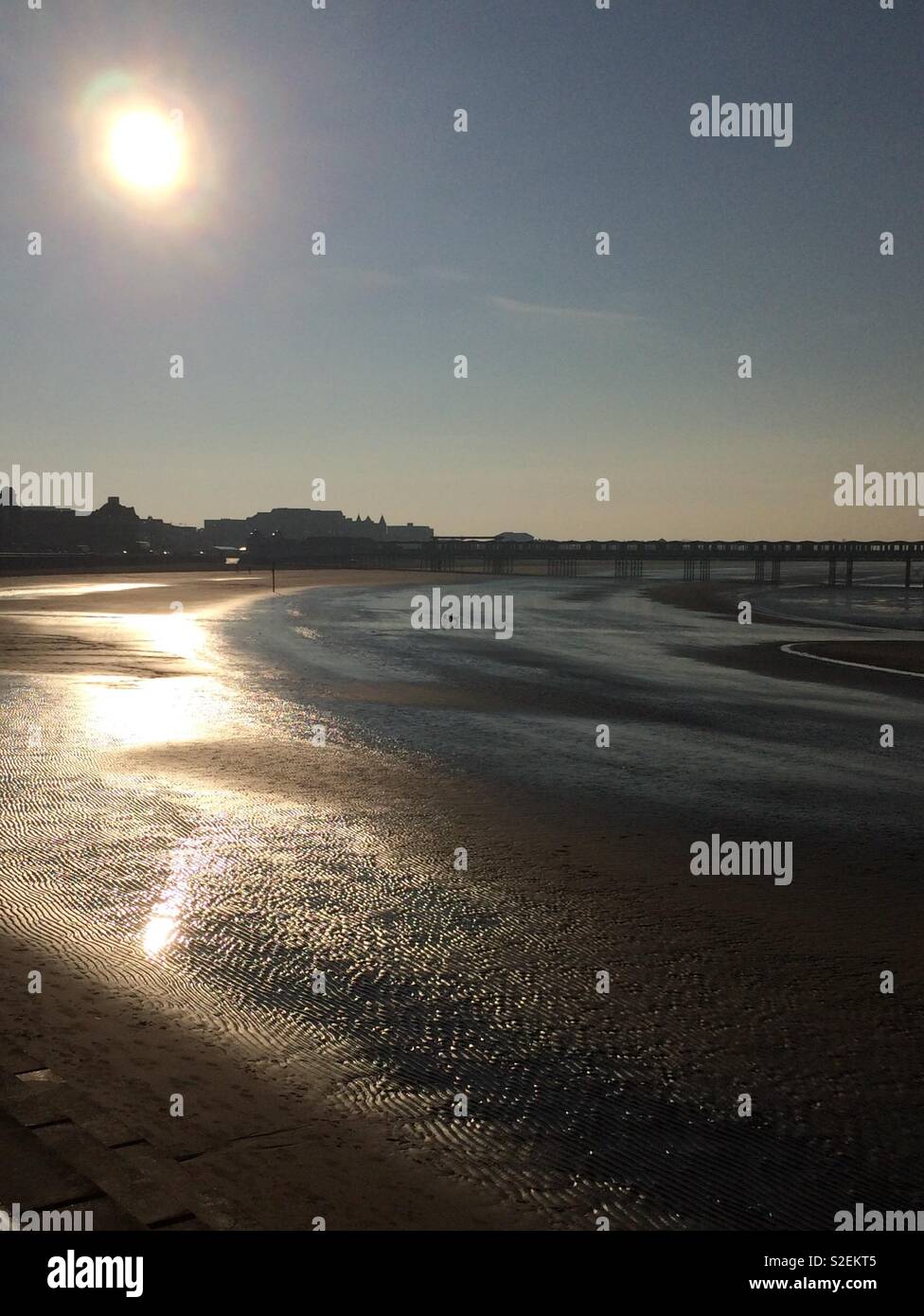 Sunshine on the beach at Weston-Super-Mare Stock Photo
