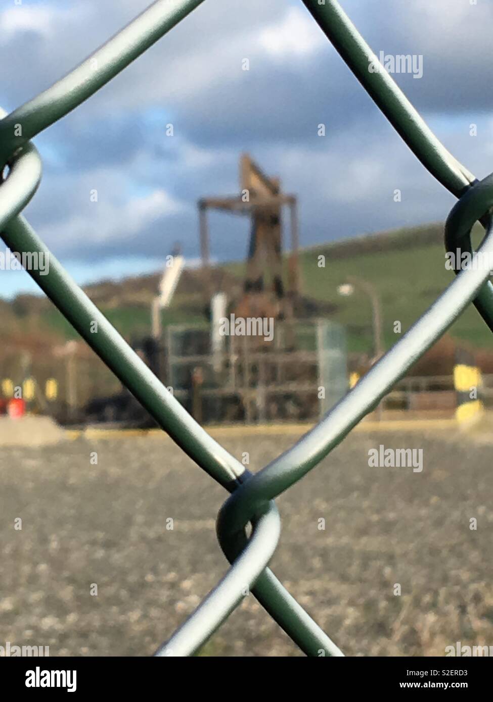 Nodding donkey hires stock photography and images Alamy