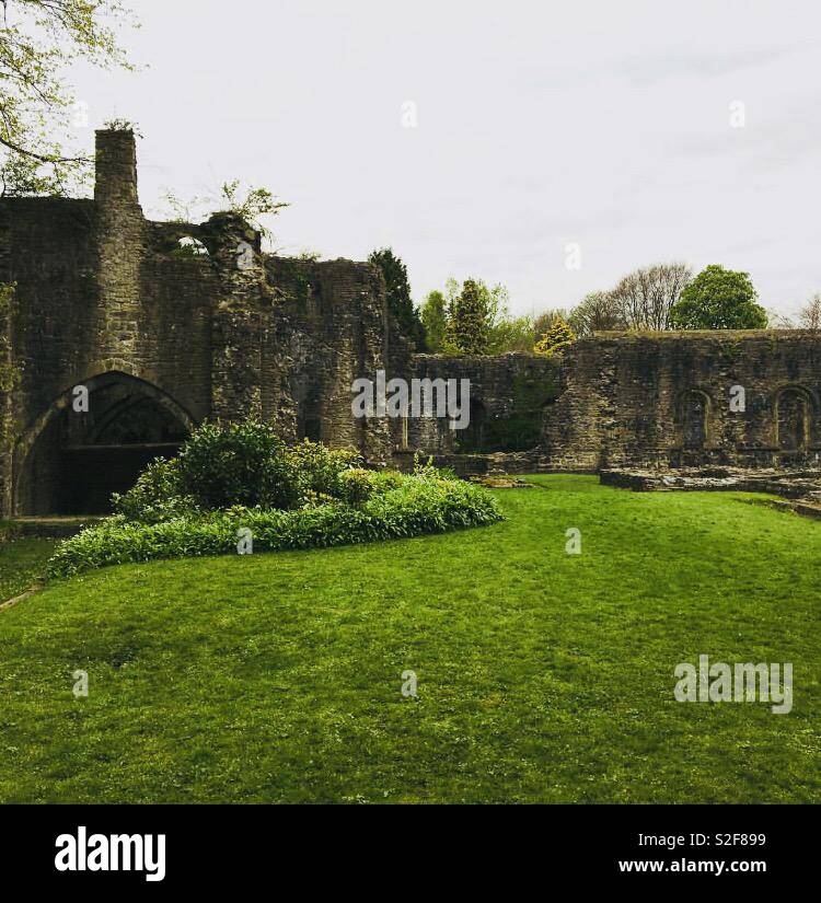 Whalley Abbey gardens Stock Photo Alamy