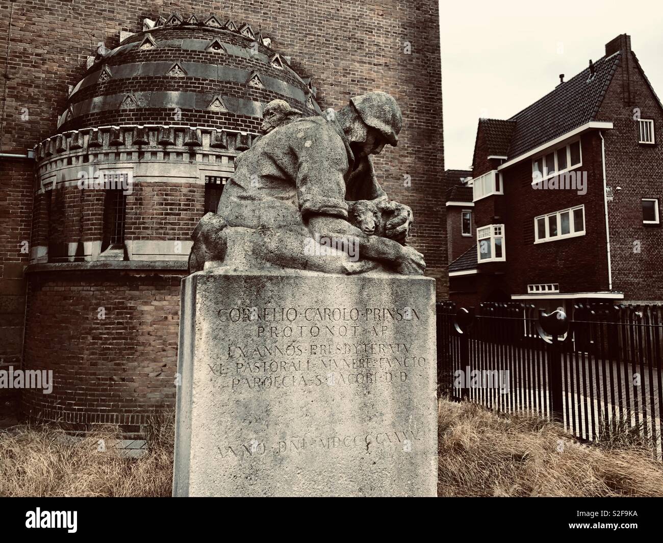 A sculpture and a street in Den Bosch, Holland Stock Photo