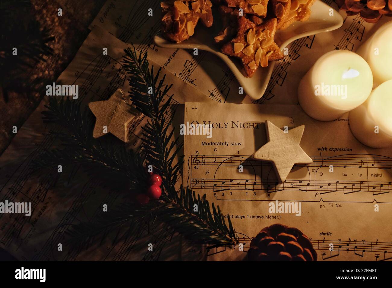 Download Holy Night High Resolution Stock Photography And Images Alamy