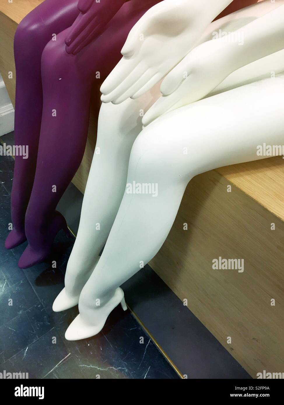 Mannequin female legs hires stock photography and images Alamy