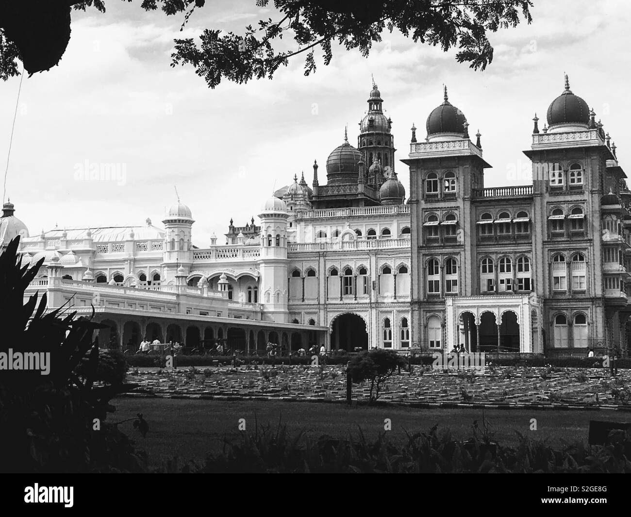 Mysore palace Black and White Stock Photos & Images Alamy