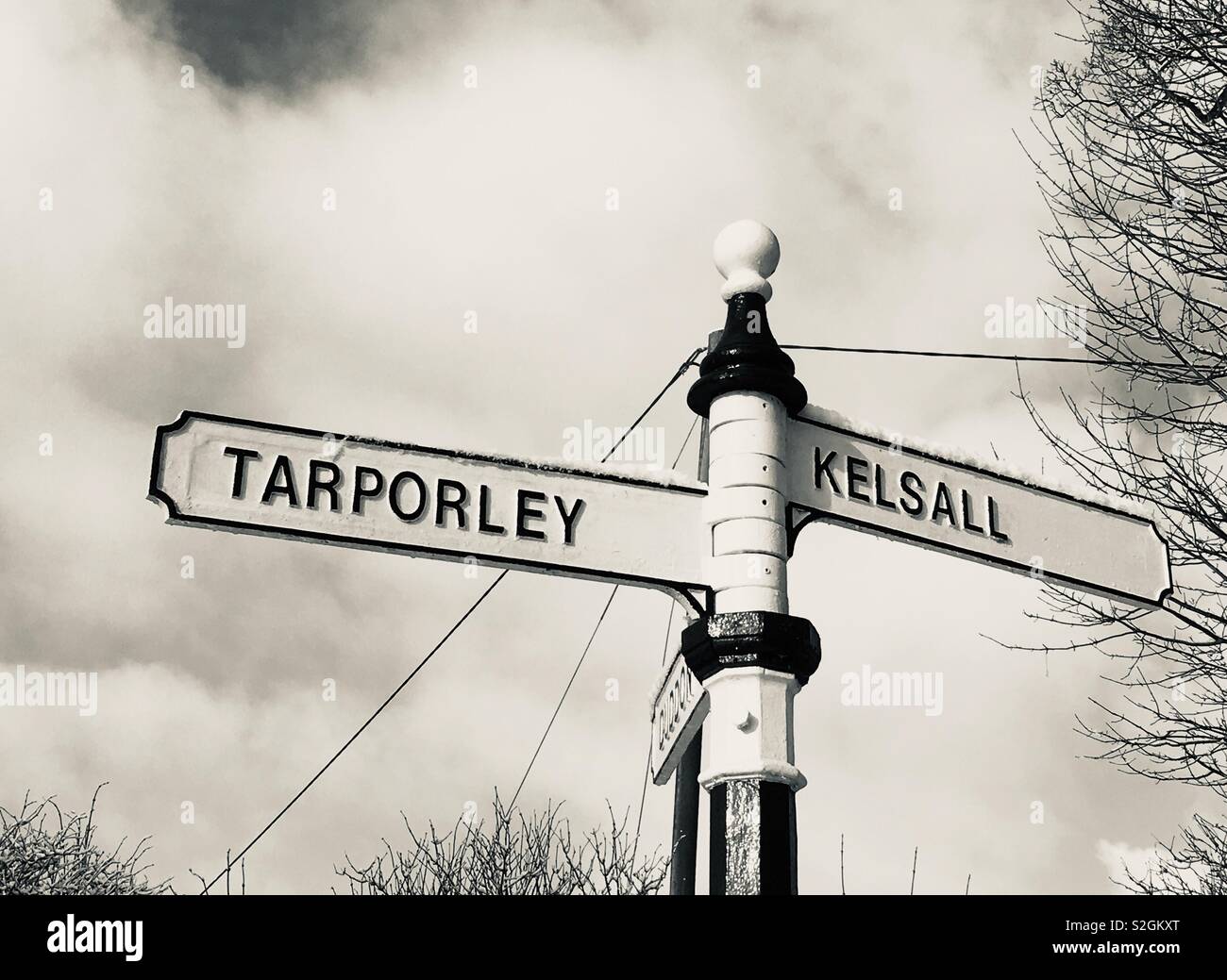 Cheshire Country sign post Stock Photo Alamy