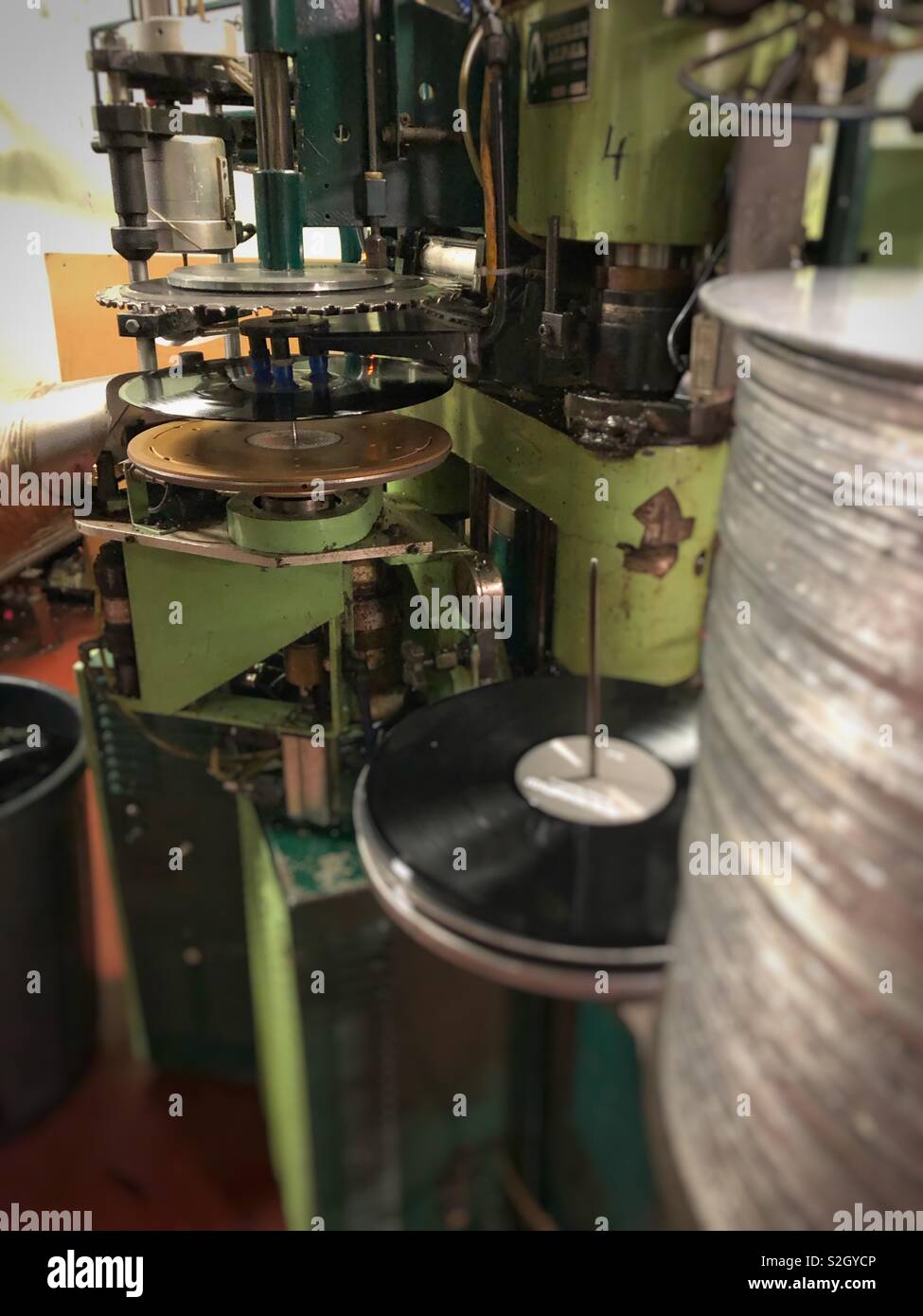Vinyl record pressing machine Stock Photo Alamy