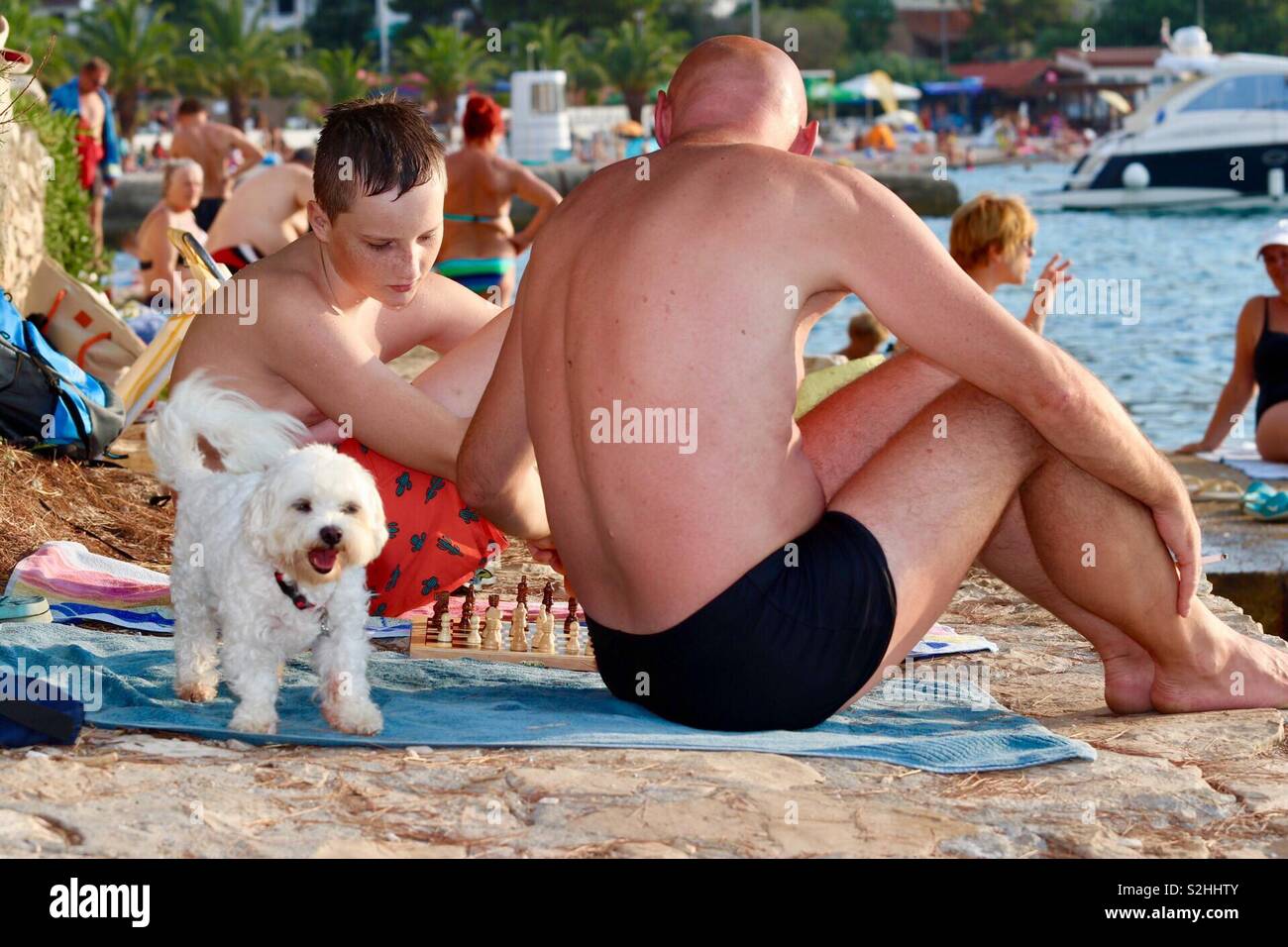 Playing chess at the beach hi-res stock photography and images - Alamy