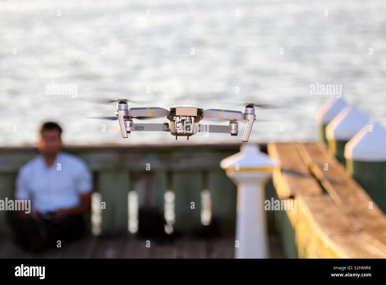 A Drone Pilot Flying His Dji Mavic Pro Stock Photo Alamy