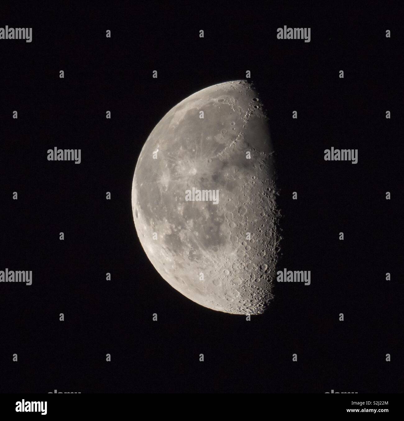 Waning gibbous hi-res stock photography and images - Alamy