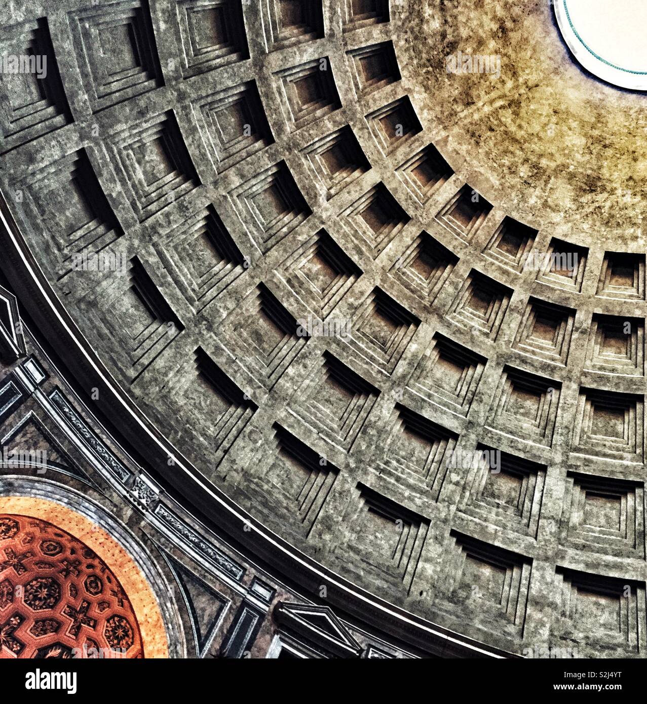 The roof of the Pantheon in Rome Stock Photo Alamy