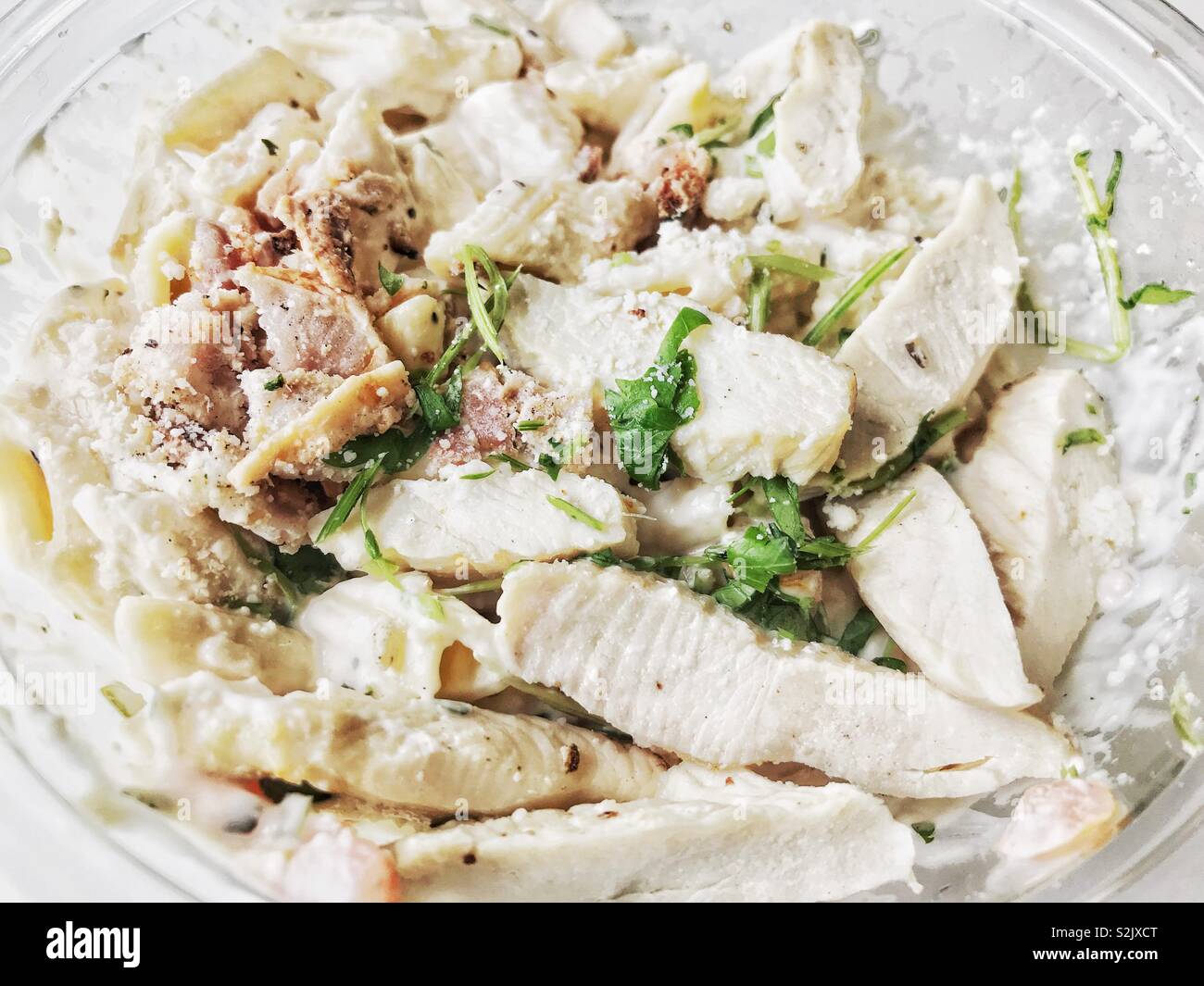 Chicken and bacon pasta salad bought from a supermarket Stock Photo Alamy