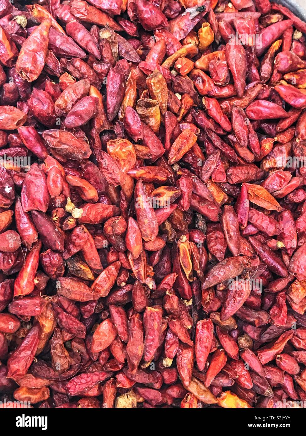 Dried chilies hi-res stock photography and images - Alamy