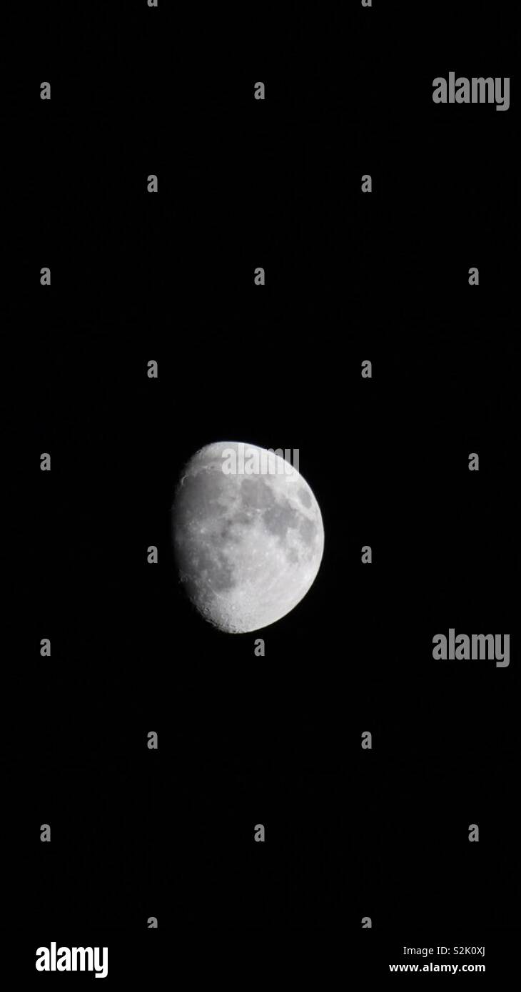 Waxing Gibbous Moon! Stock Photo Alamy