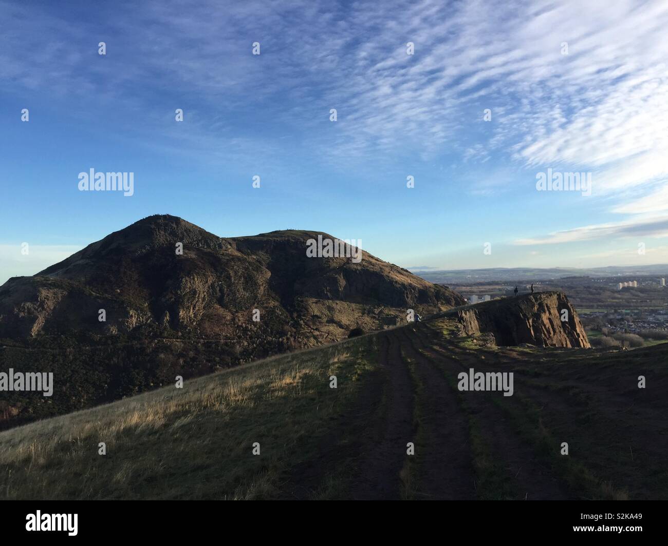 Arthur’s Seat and Salisbury Crags, extinct volcano landscape view, Holyrood Park, Edinburgh, Scotland Stock Photo