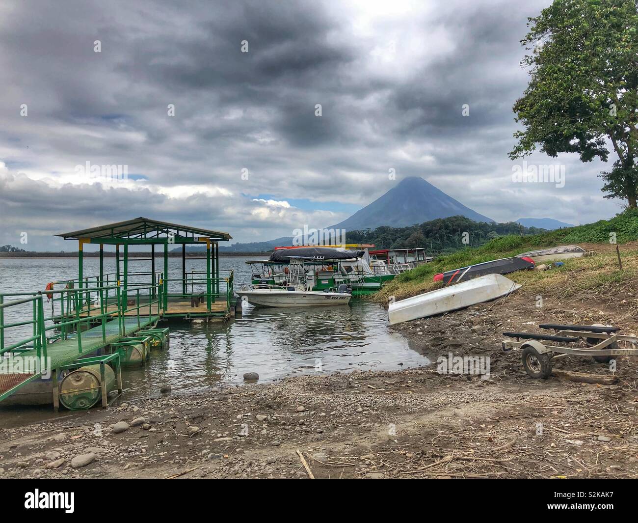 Boat launch on Lake Arenal in Costa Rica Stock Photo - Alamy