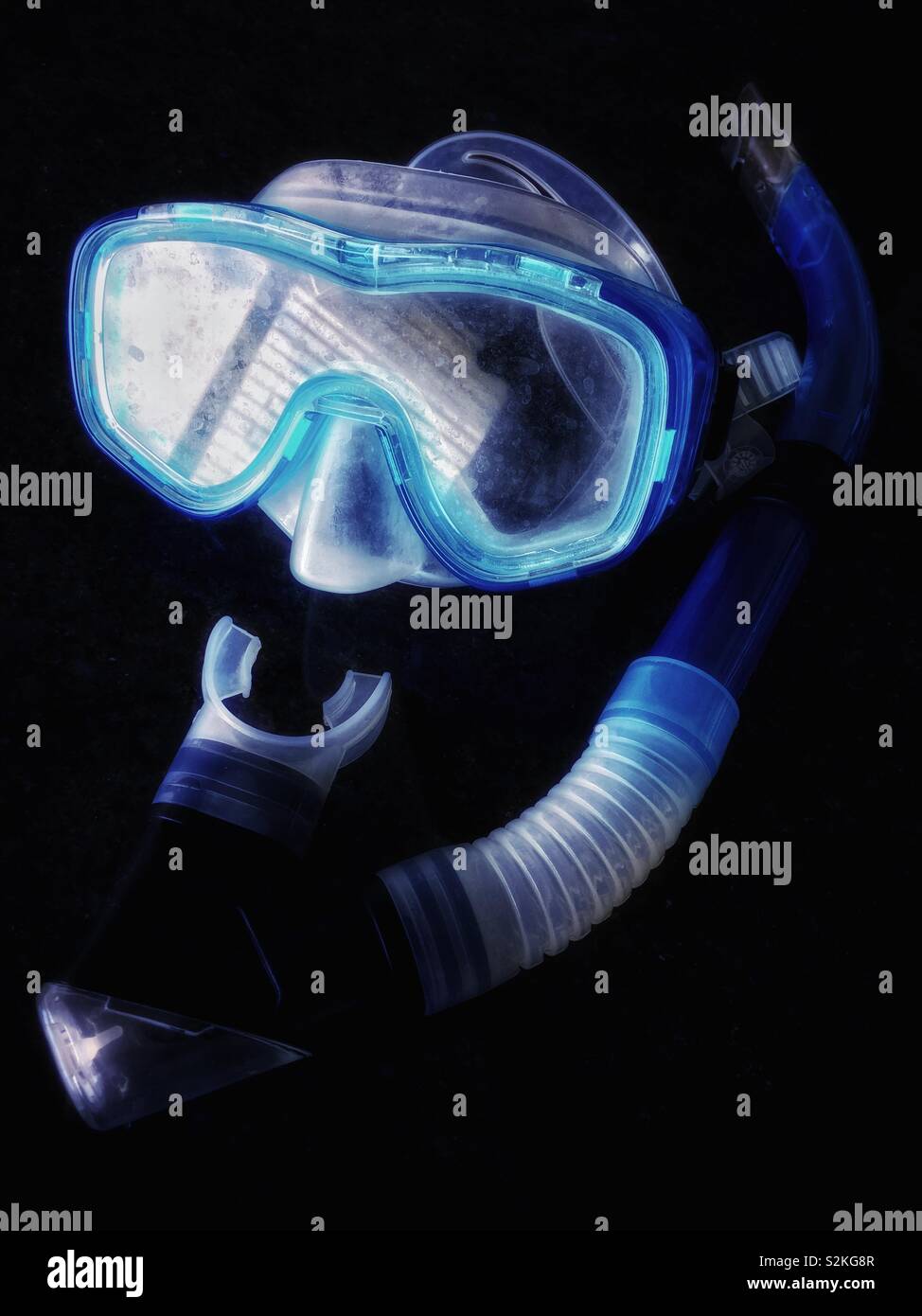Download Page 2 Snorkel Mask High Resolution Stock Photography And Images Alamy PSD Mockup Templates