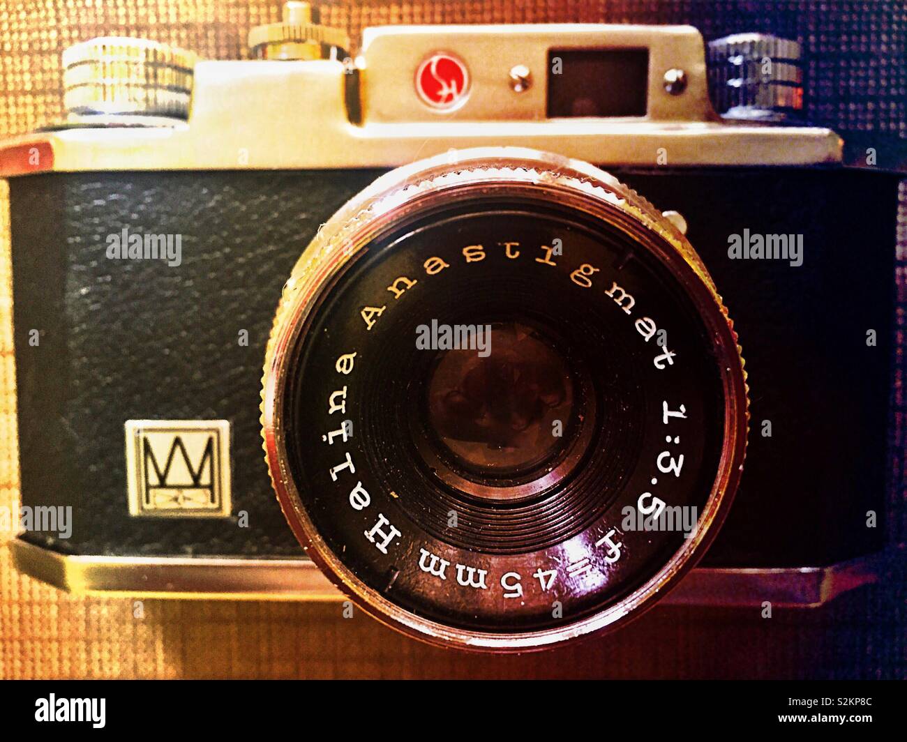 Vintage film camera halina Stock Photo Alamy