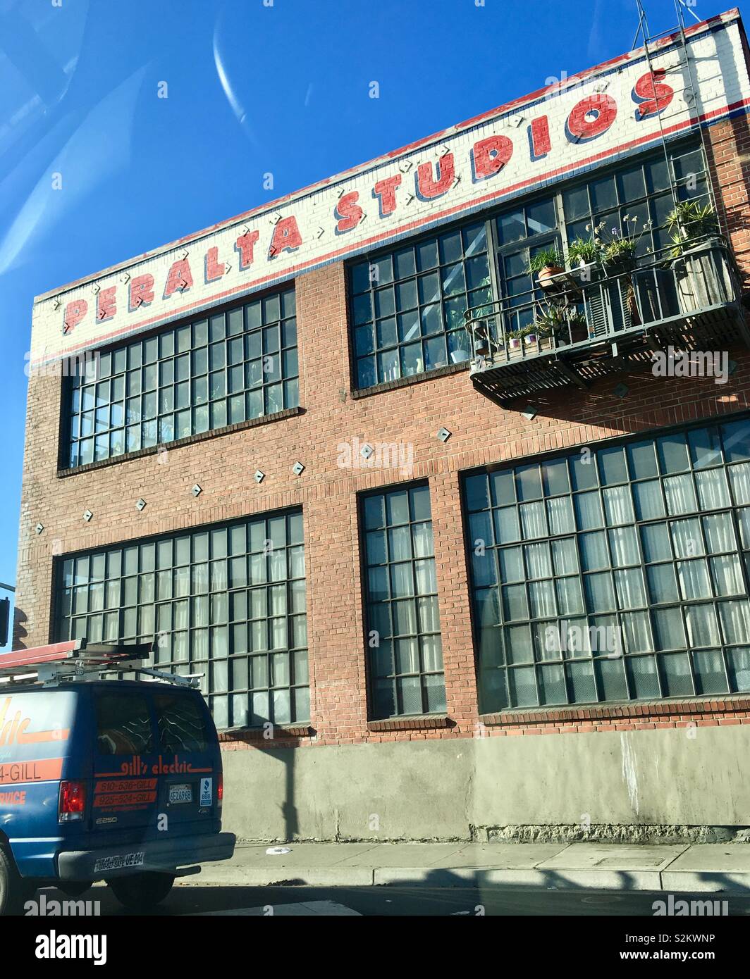 San Francisco California building warehouse Stock Photo Alamy