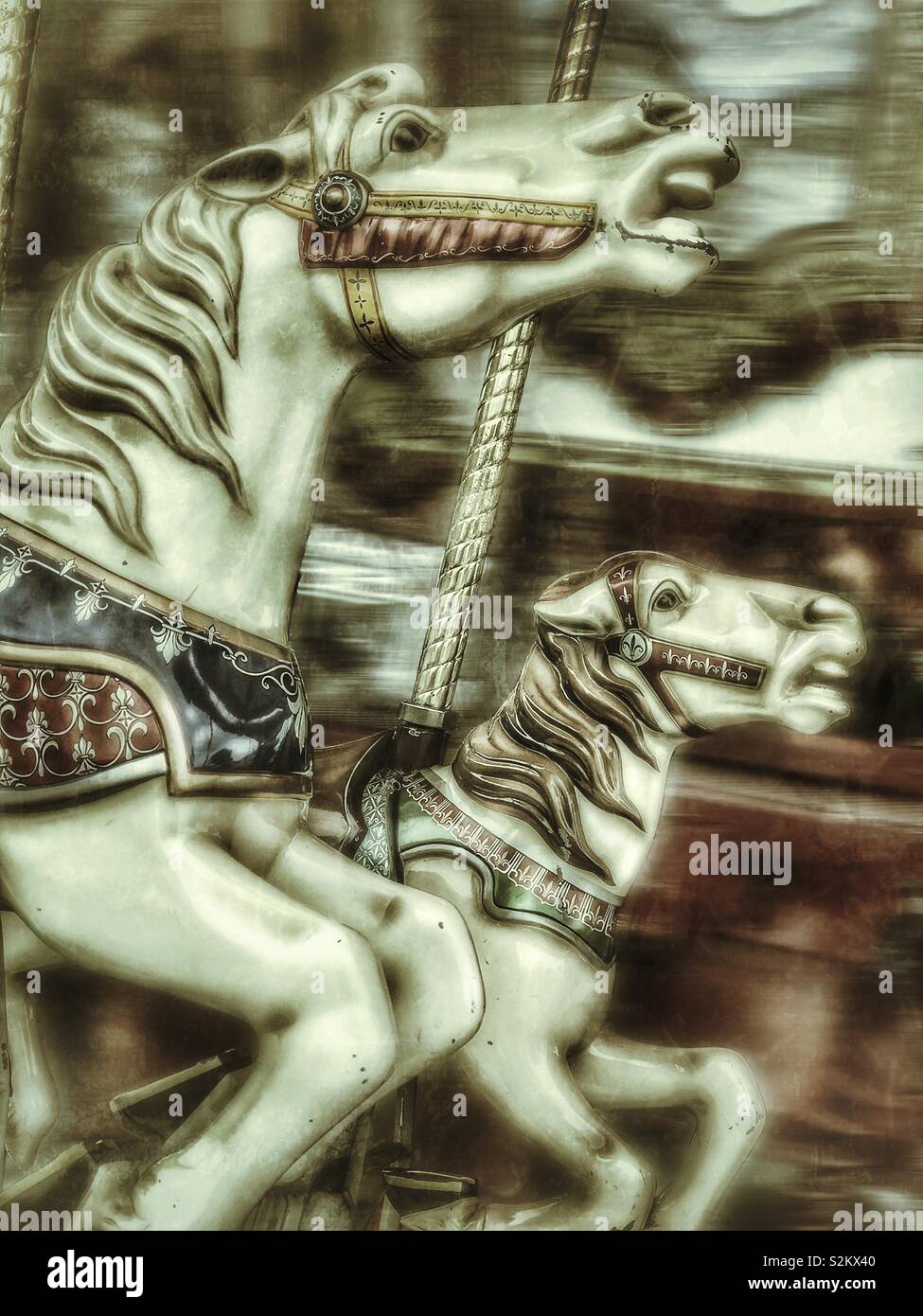 Carnival kiddie ride hi-res stock photography and images - Alamy
