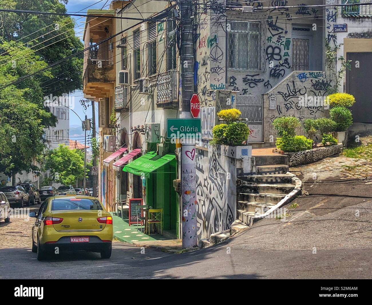 Rio de janeiro santa teresa houses hires stock photography and images Alamy