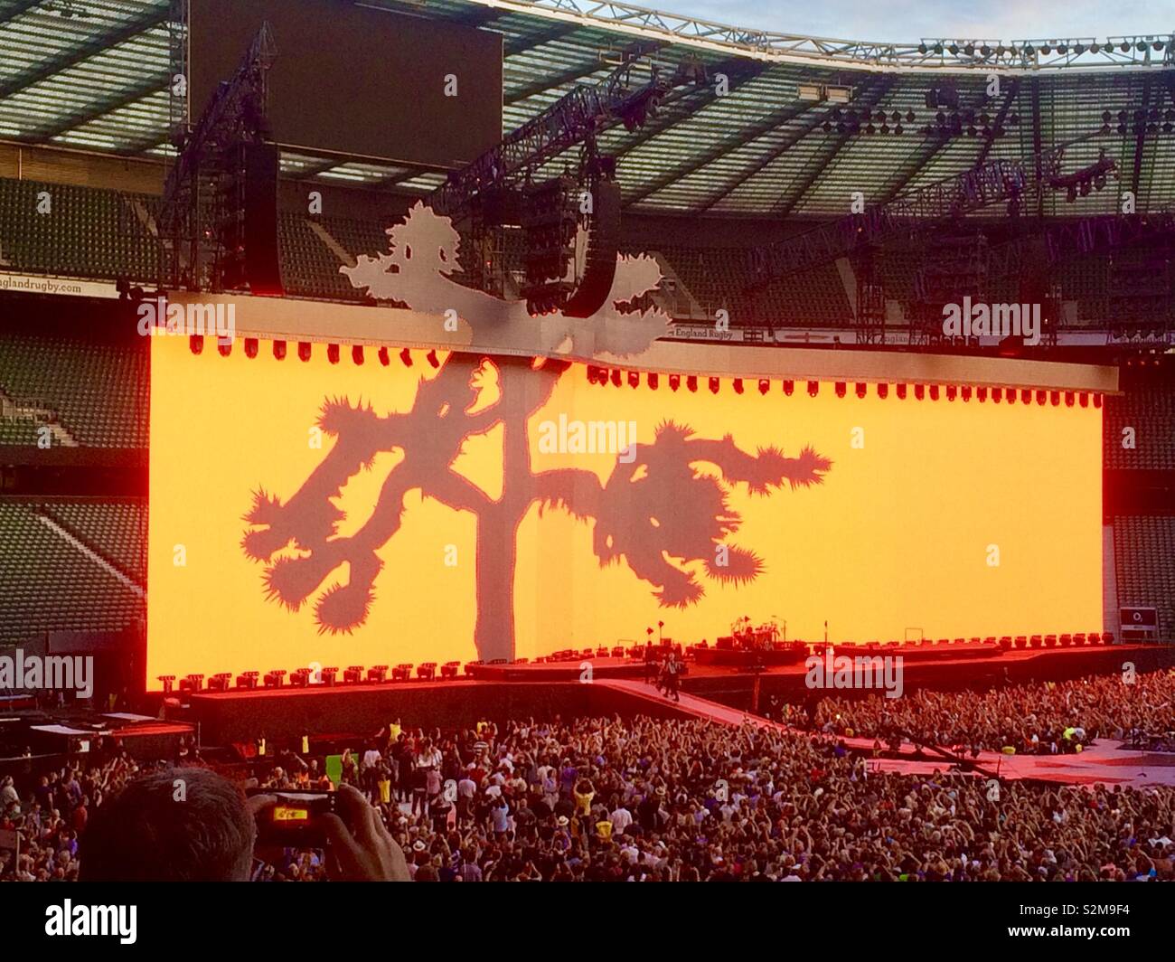 U2, The Joshua Tree Worldwide Tour, commemorating the 30th anniversary of their 1987 album The Joshua Tree. Twickenham, London, UK, 8th July 2017. Stock Photo