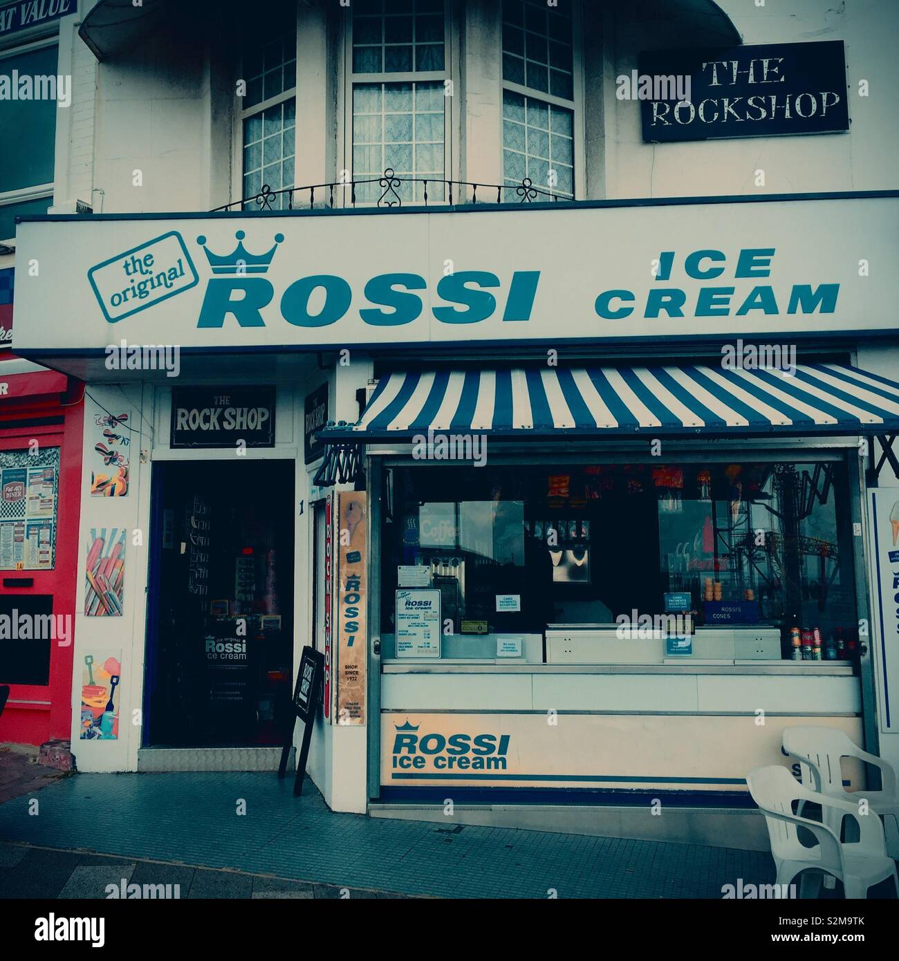 Rossi ice cream shop, Southend Stock Photo Alamy