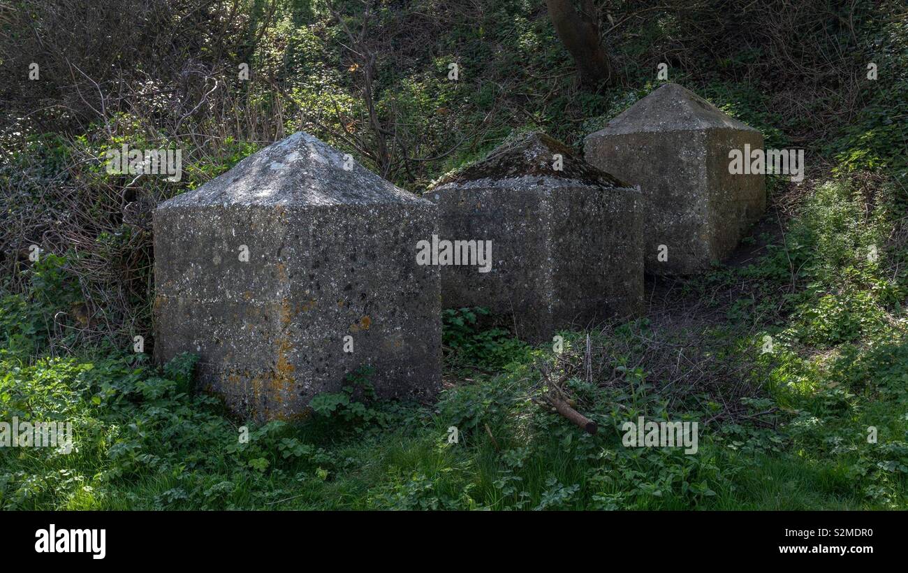 Ww2 tank traps hires stock photography and images Alamy