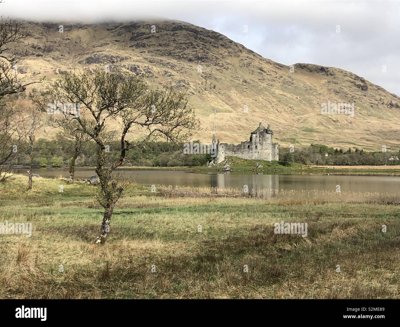 Scottish Castle Loch Awe Stock Photo - Alamy