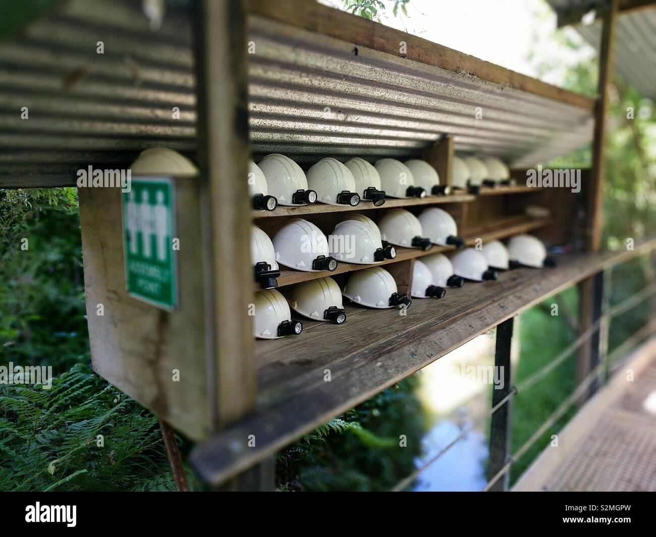 Hat on the shelf hires stock photography and images Alamy