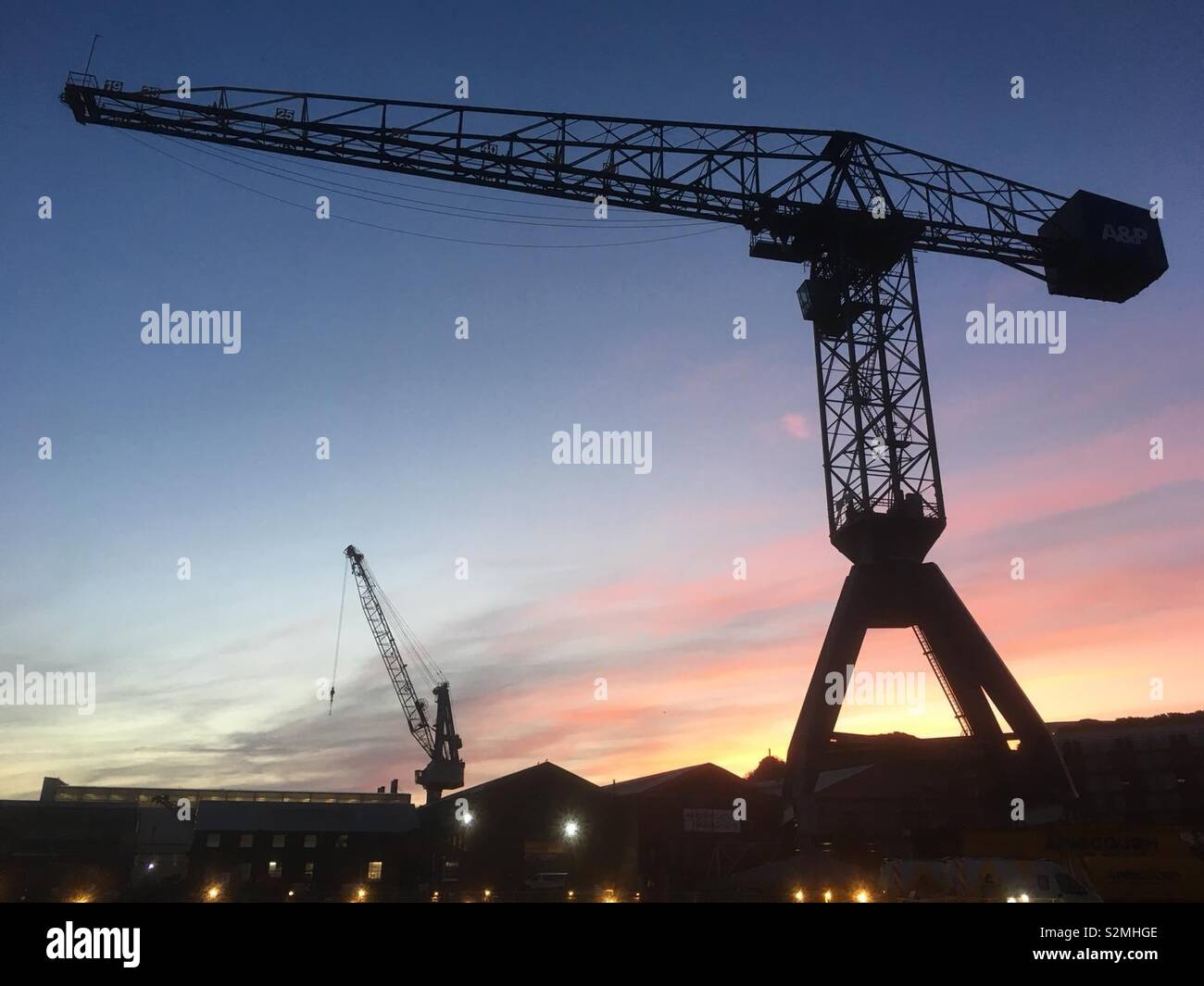 Docks dockyard hi-res stock photography and images - Alamy