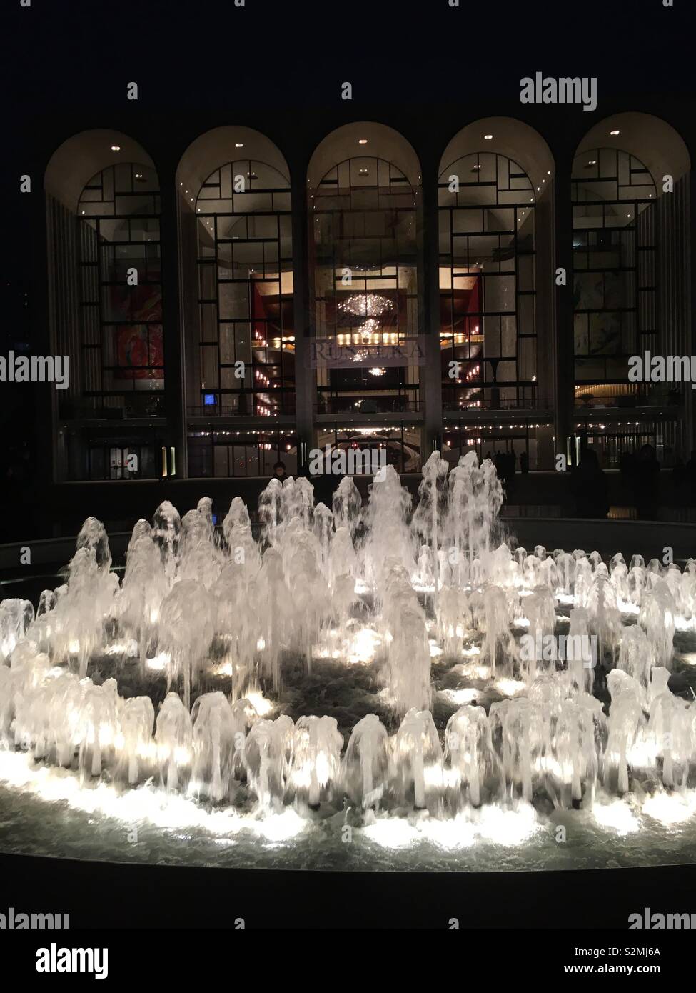 Lincoln Center Fountain at night Stock Photo Alamy