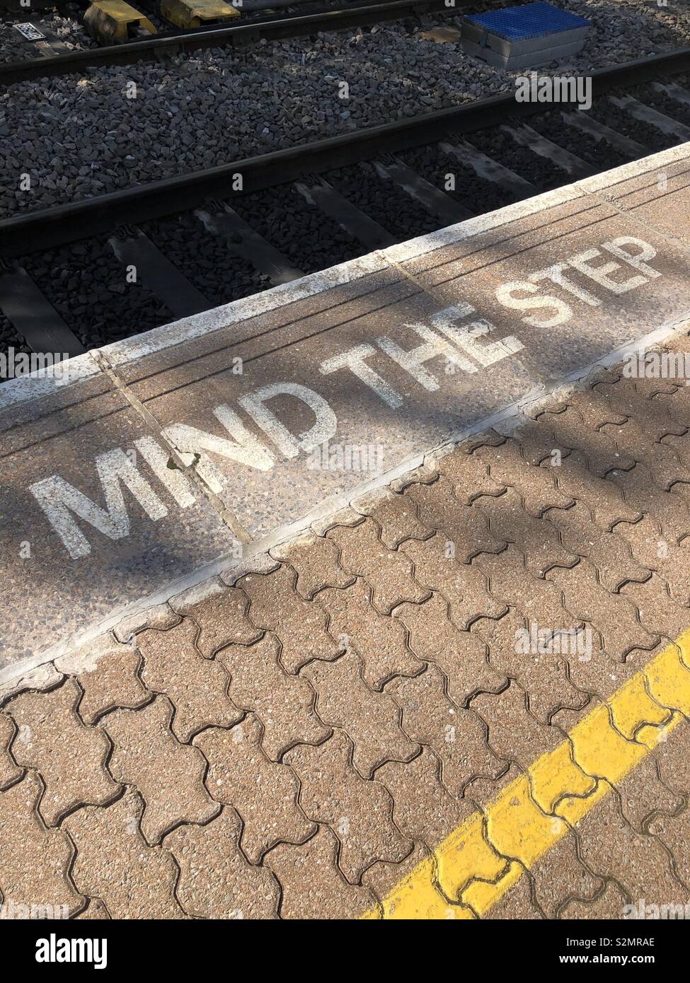Train platform uk mind the gap hi-res stock photography and images - Alamy