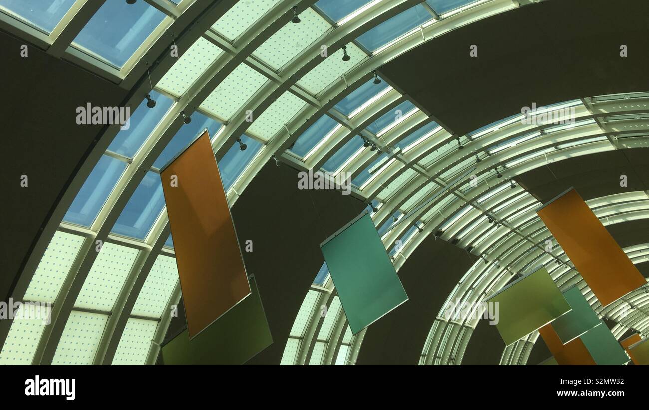LOS ANGELES, CA, CIRCA 2019: curved roof with colored panels at Northridge Fashion Center, Northridge, shopping mall Stock Photo