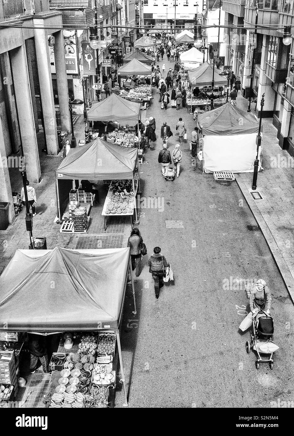 A London street market Stock Photo Alamy