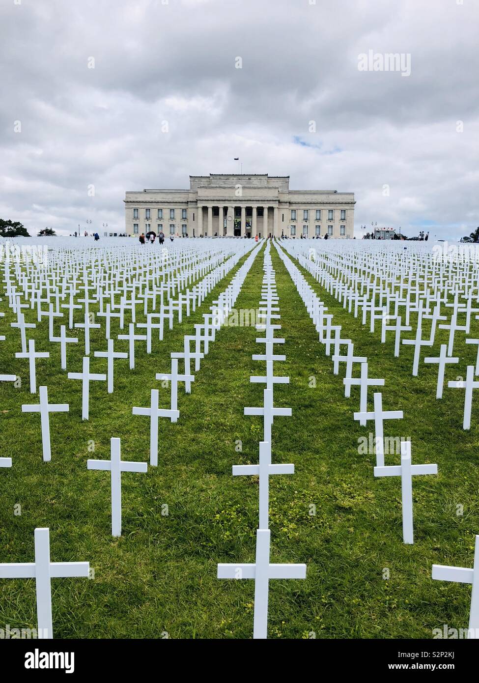 War memorial in Auckland Stock Photo Alamy