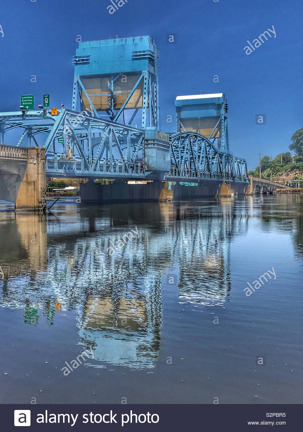 Blue bridge over the snake River in Lewiston Idaho Stock Photo