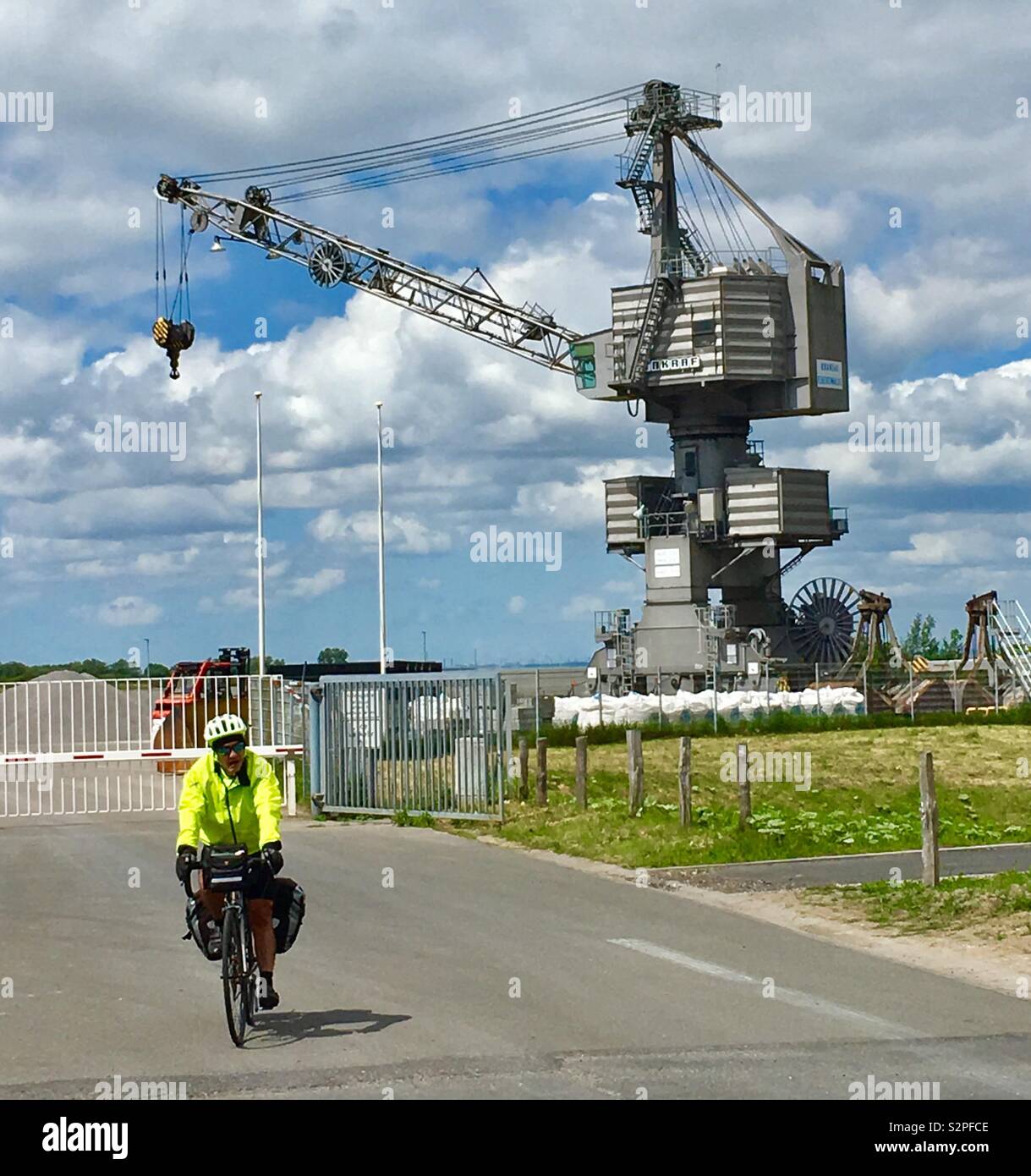 crane cycling