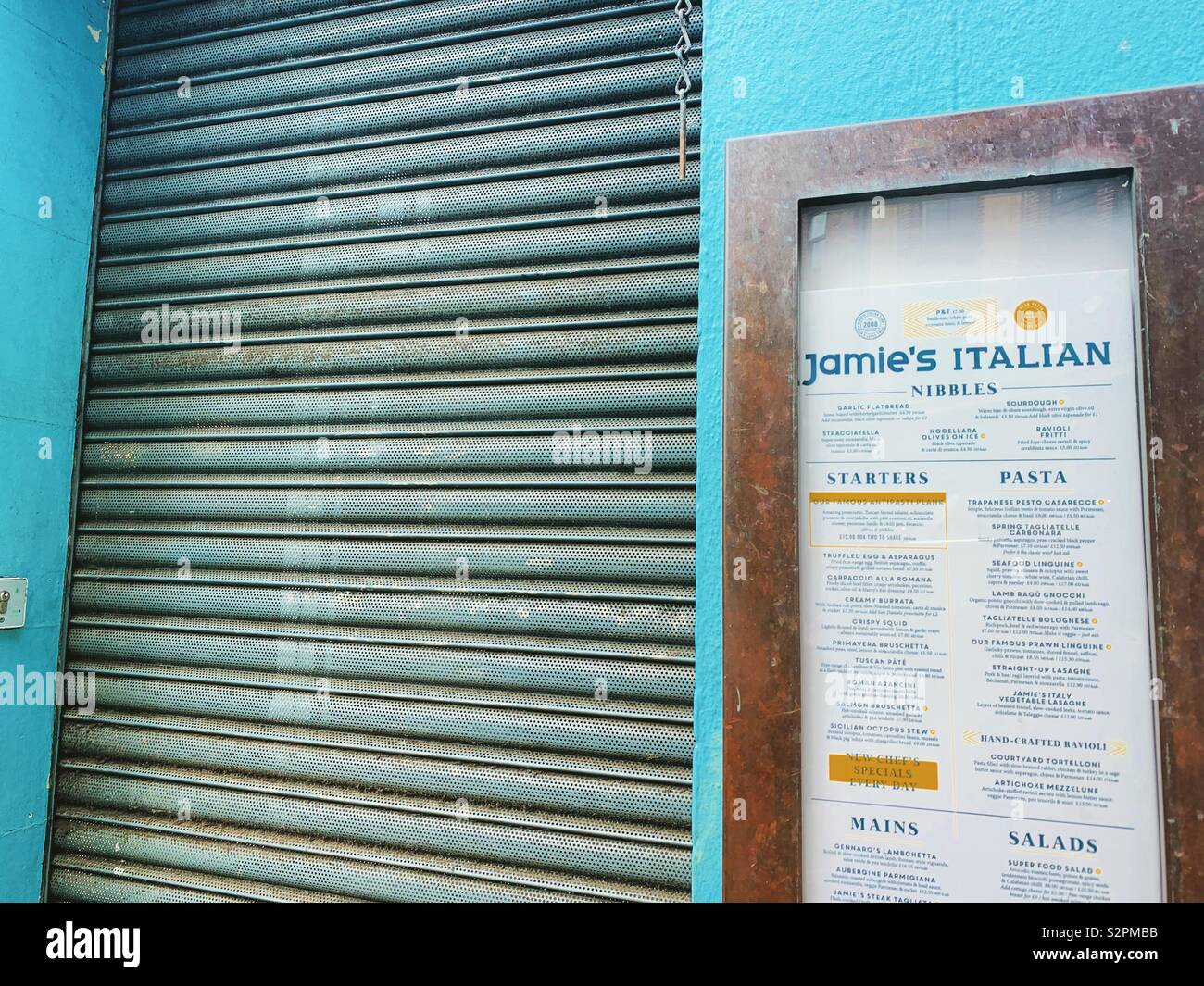 Jamie’s Italian Restaurant Closed Down Stock Photo