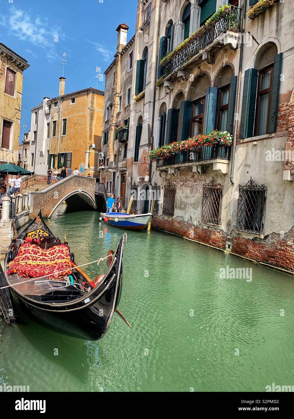 Gondola cruise in venice hi-res stock photography and images - Alamy