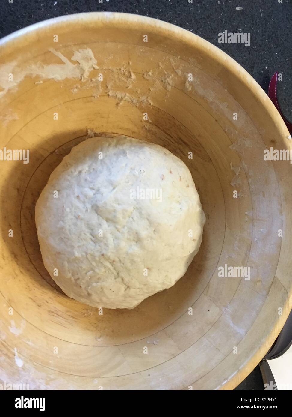 https://c8.alamy.com/comp/S2PNY1/bread-dough-in-a-bowl-S2PNY1.jpg