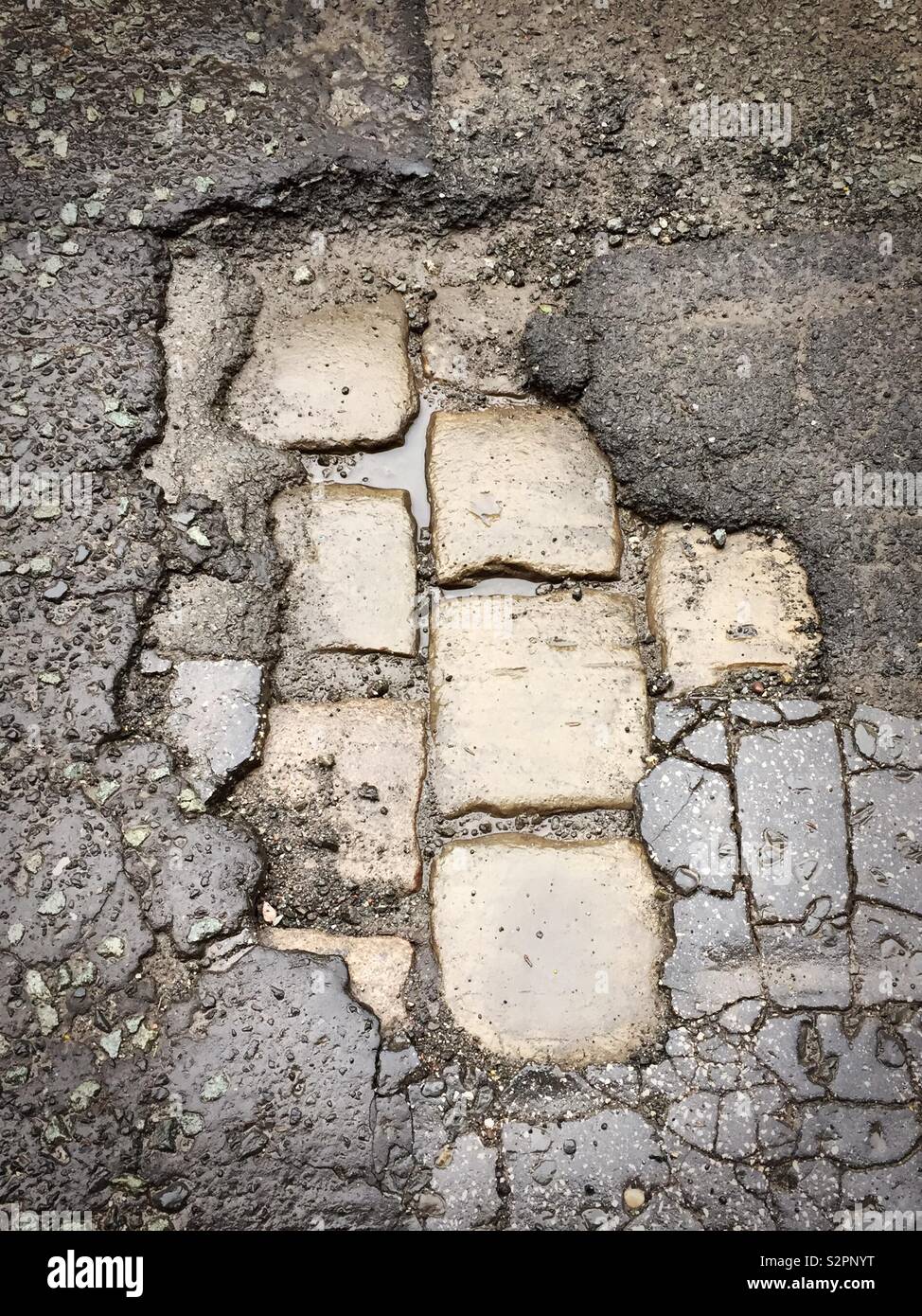 Repair pot hole hi-res stock photography and images - Alamy