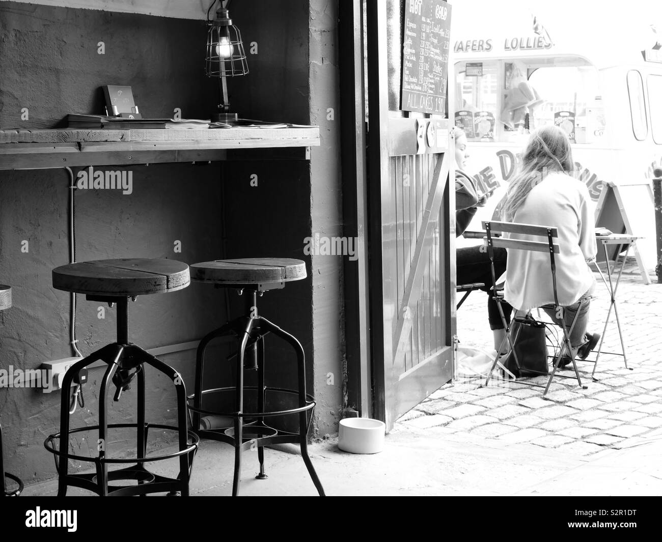 Plymouth coffee shop hires stock photography and images Alamy