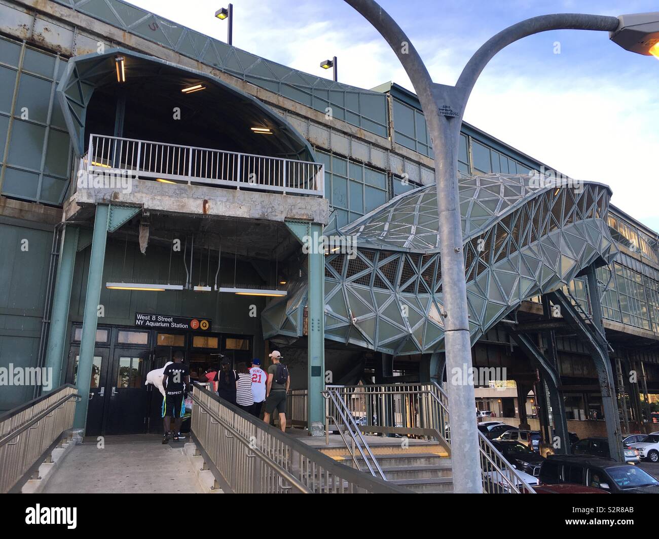 Ny aquarium subway station hires stock photography and images Alamy