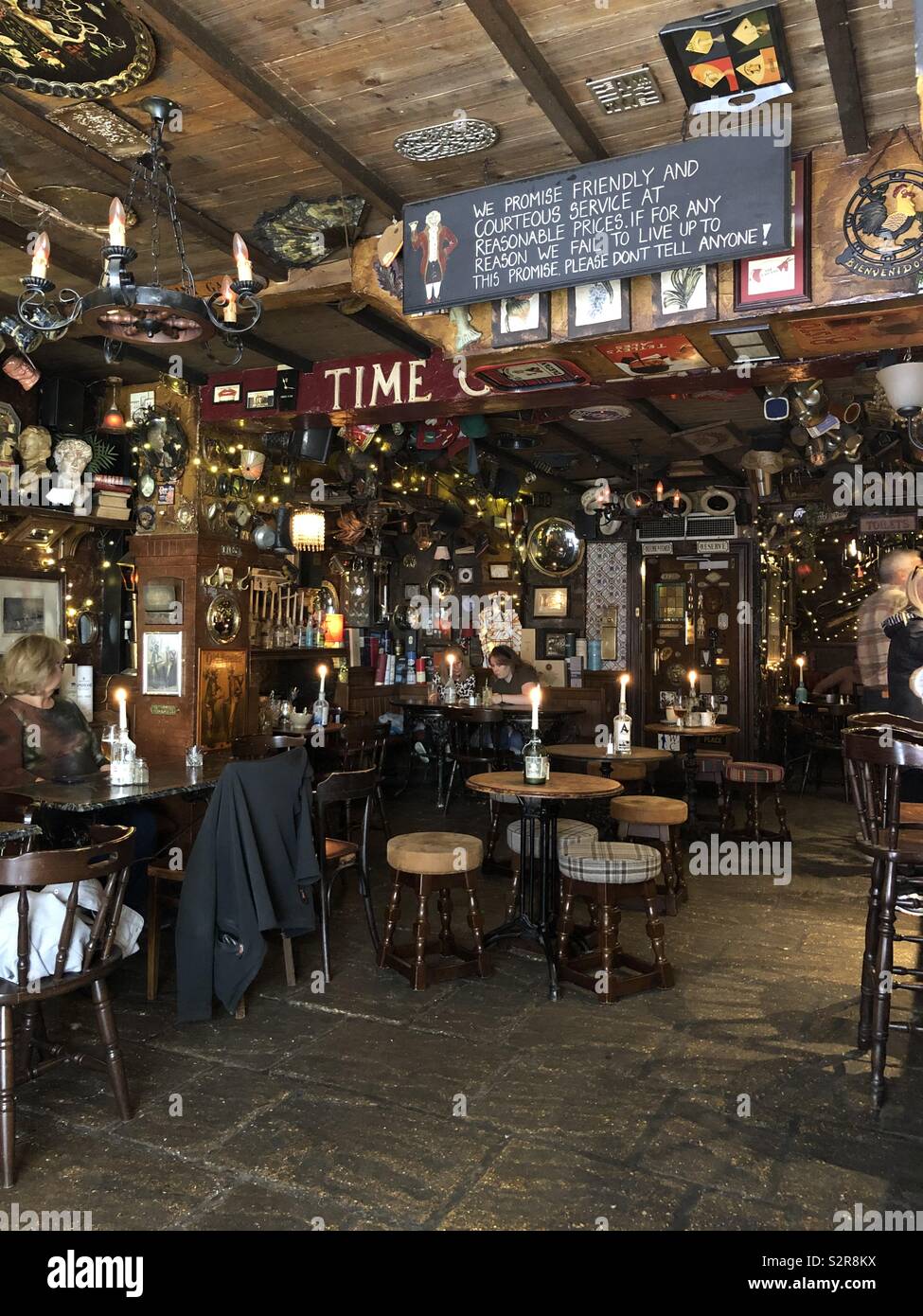 Dirty pub hires stock photography and images Alamy