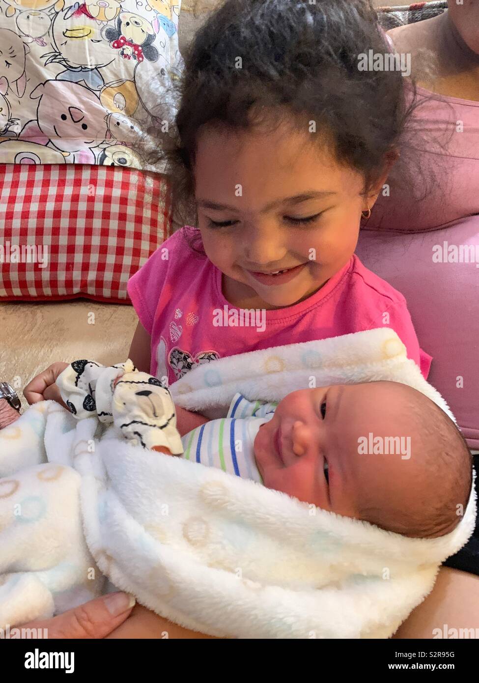 Big Sister Young Sister High Resolution Stock Photography and Images(02)