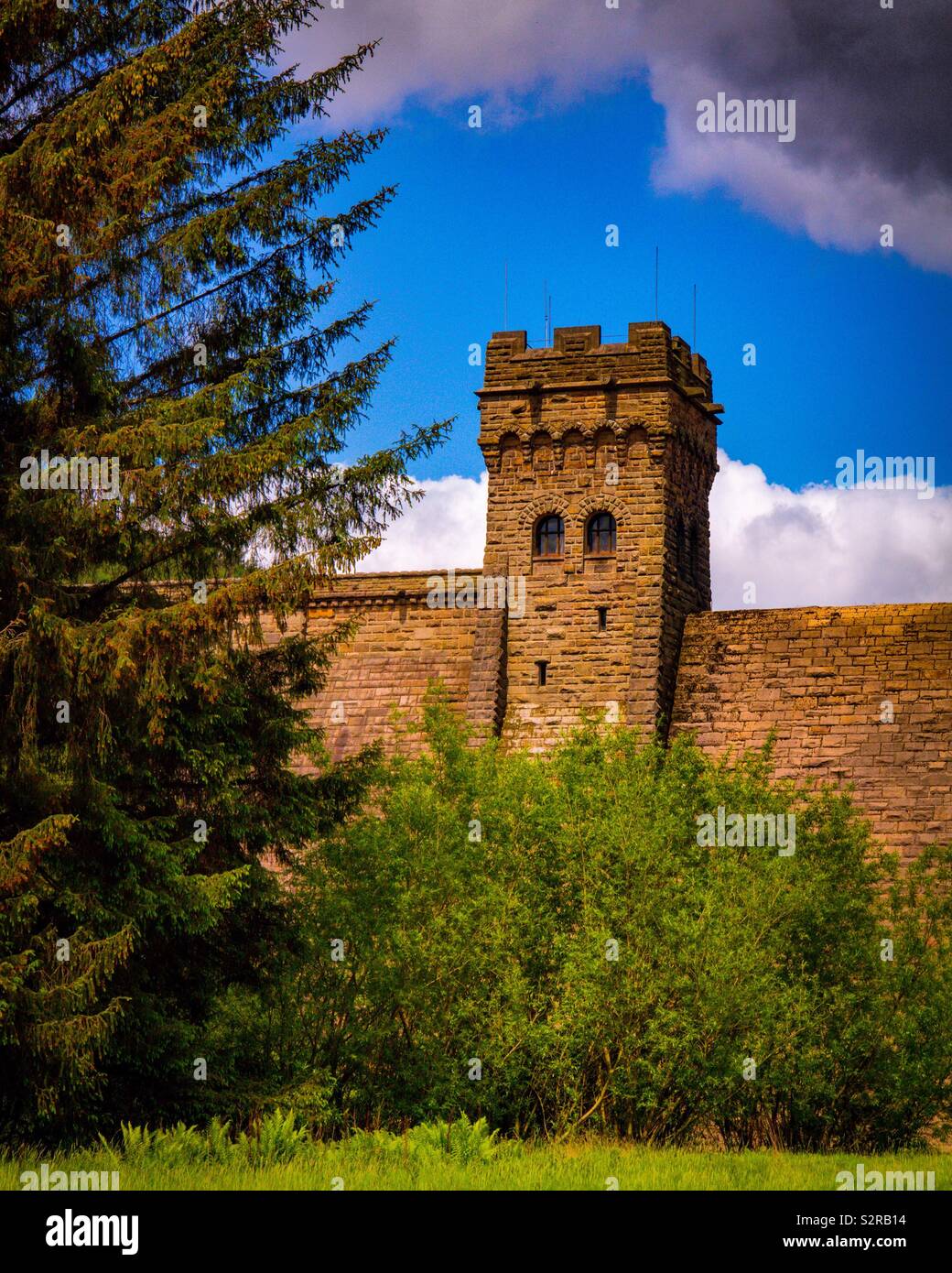 Derwent Dam famous for its association with the Dambusters Squadron in the Upper Derwent Valley Derbyshire Peak District England UK Stock Photo