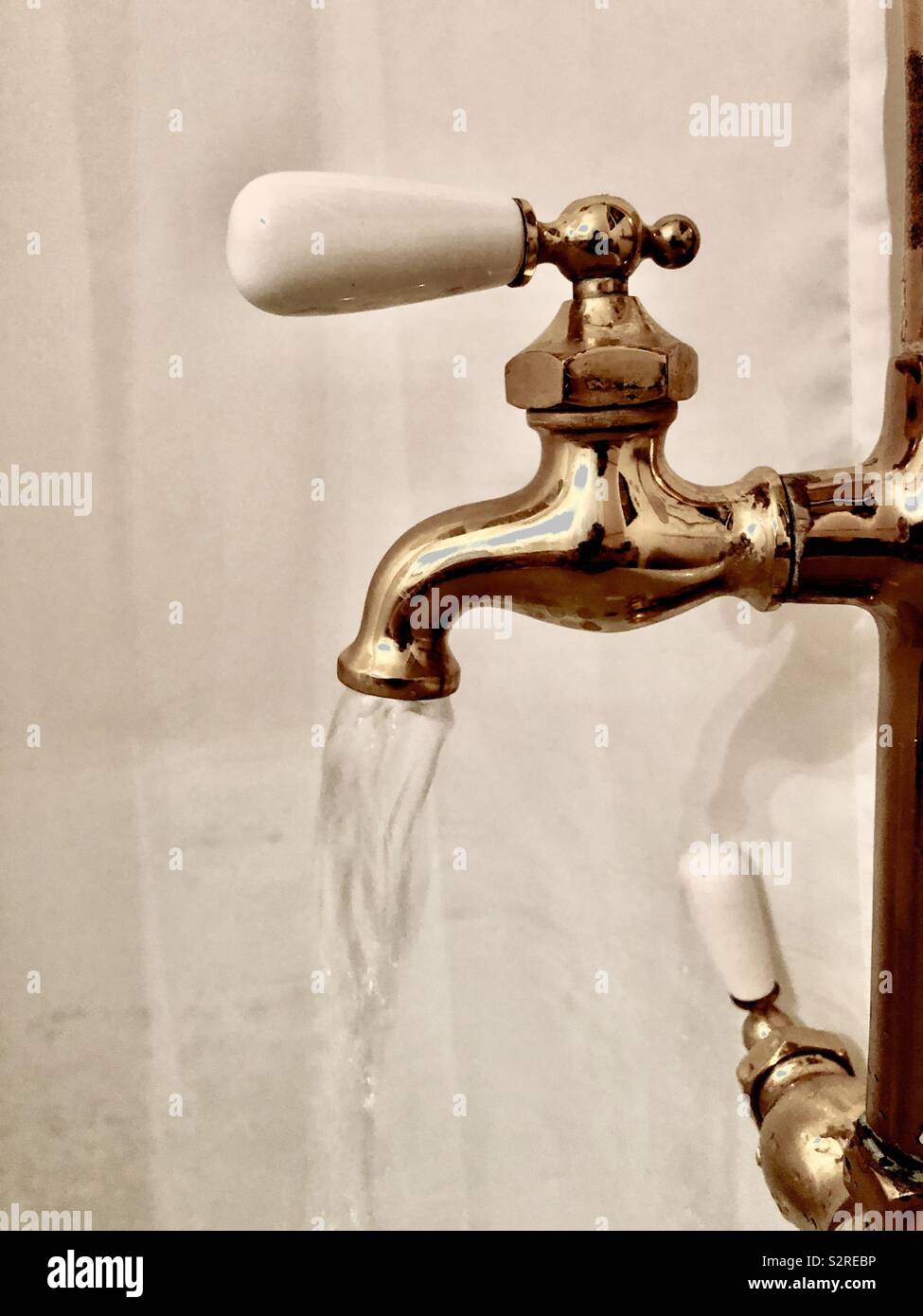 Running water faucet Stock Photo Alamy
