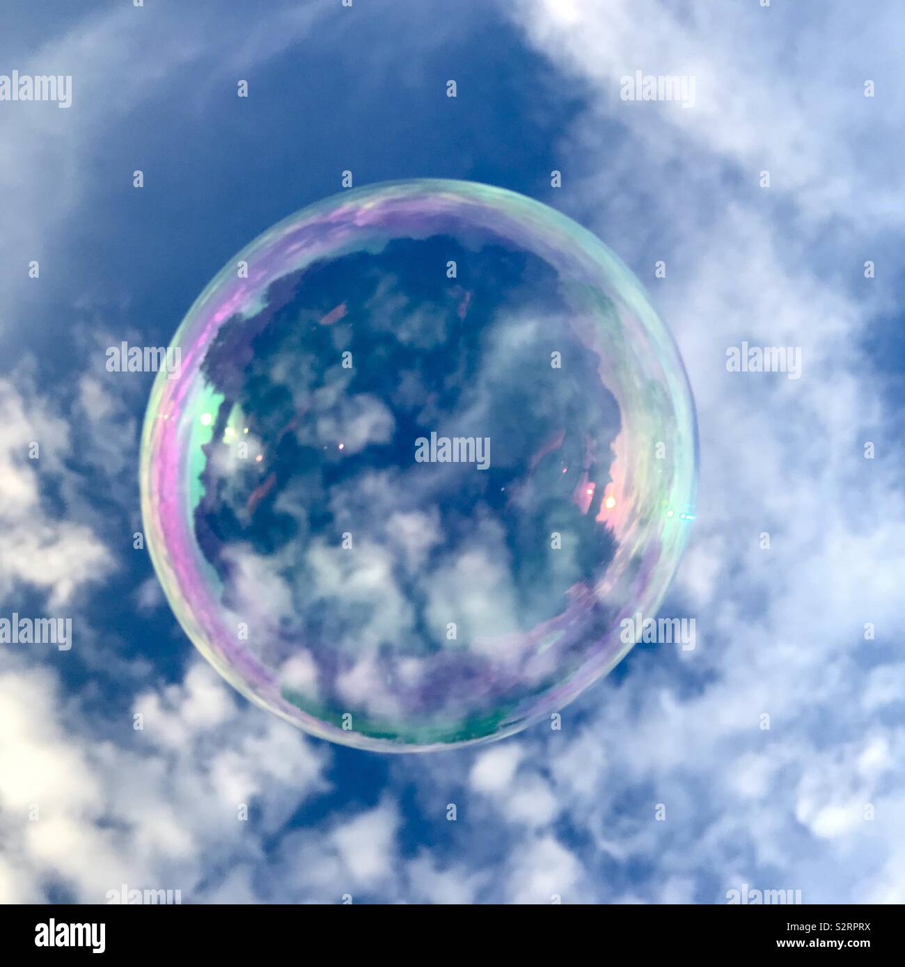 Burst bubble hi-res stock photography and images - Alamy