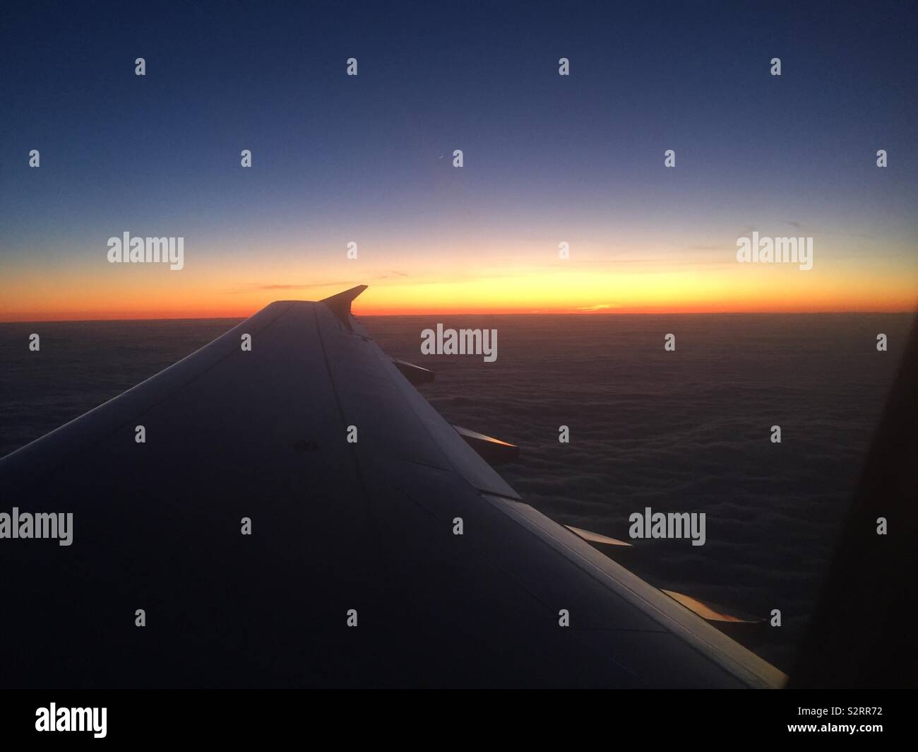 Wing aeroplane hi-res stock photography and images - Alamy