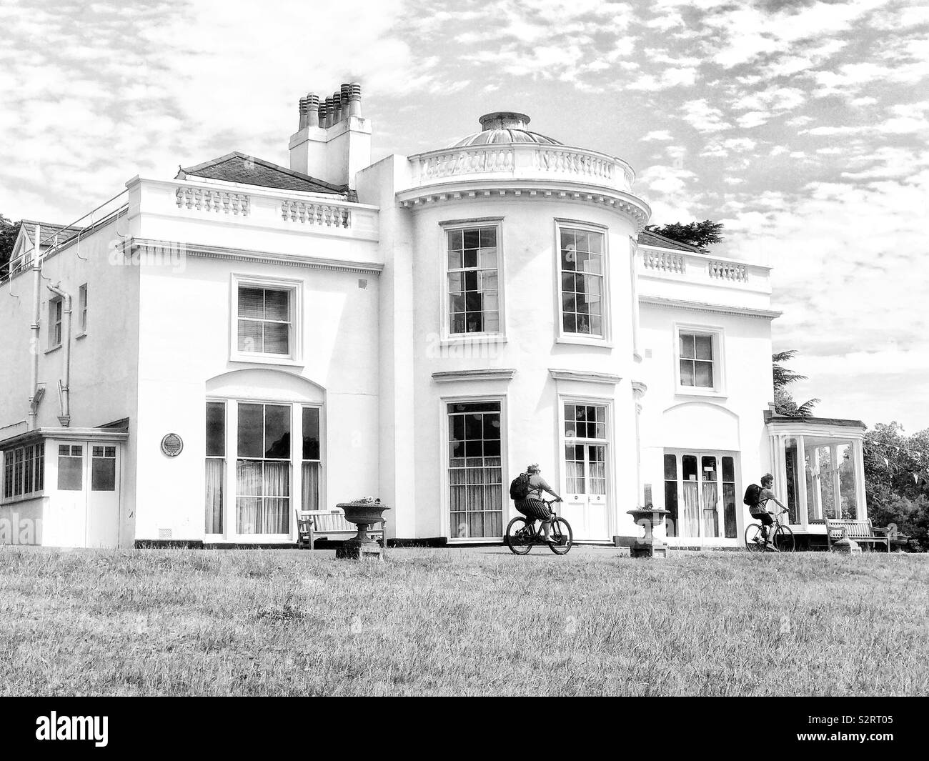 London mansion house architecture Black and White Stock Photos & Images ...