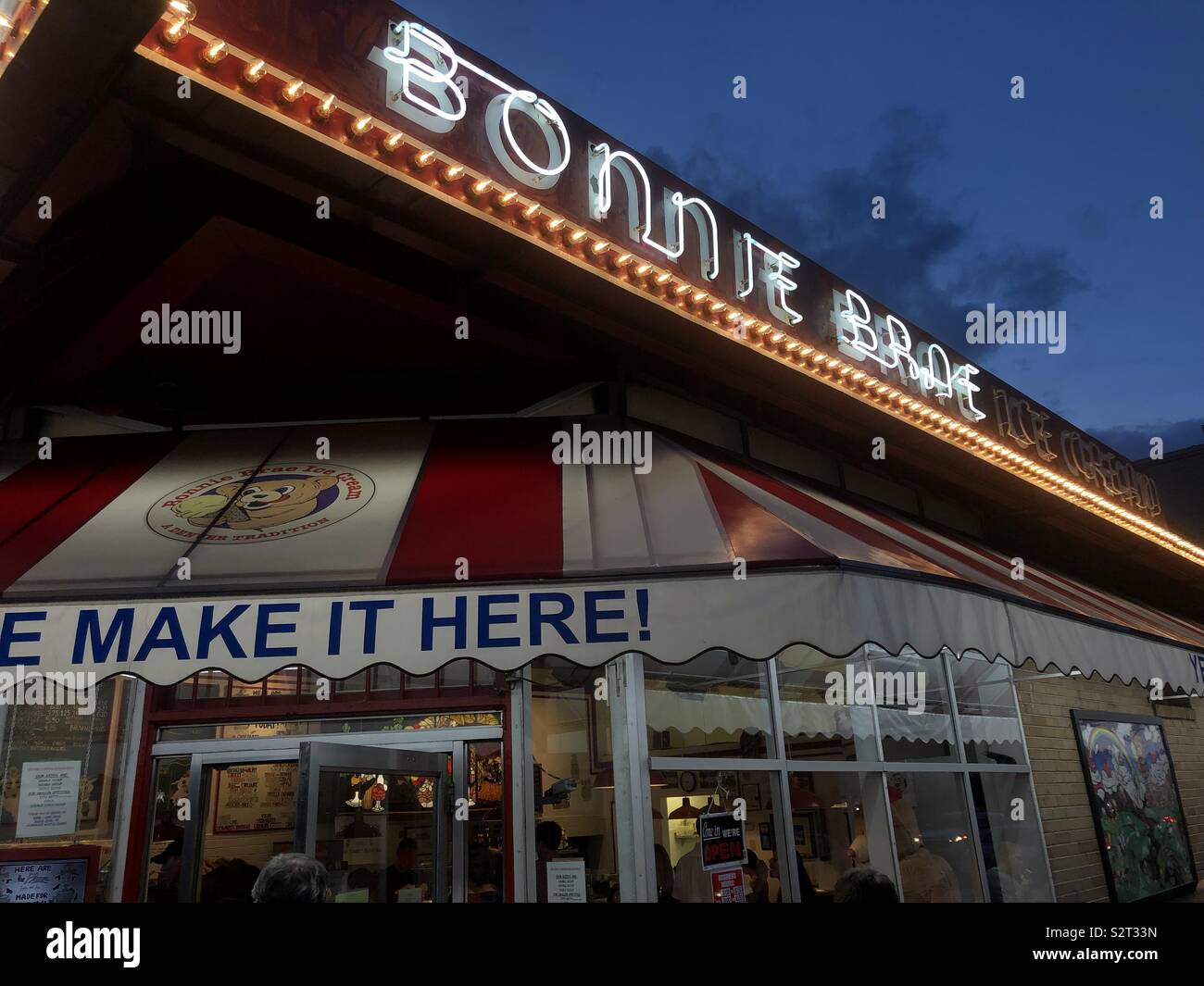 Bonnie Brae Ice Cream Hi-res Stock Photography And Images - Alamy